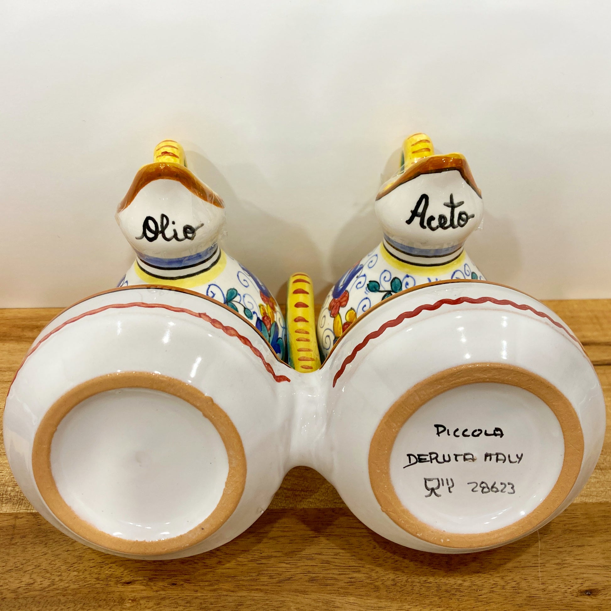 Ricco Deruta Majolica Italian Ceramic Decorative 'Olio' and 'Aceto' Oil and Vinegar Cruet Set Made in Italy 2