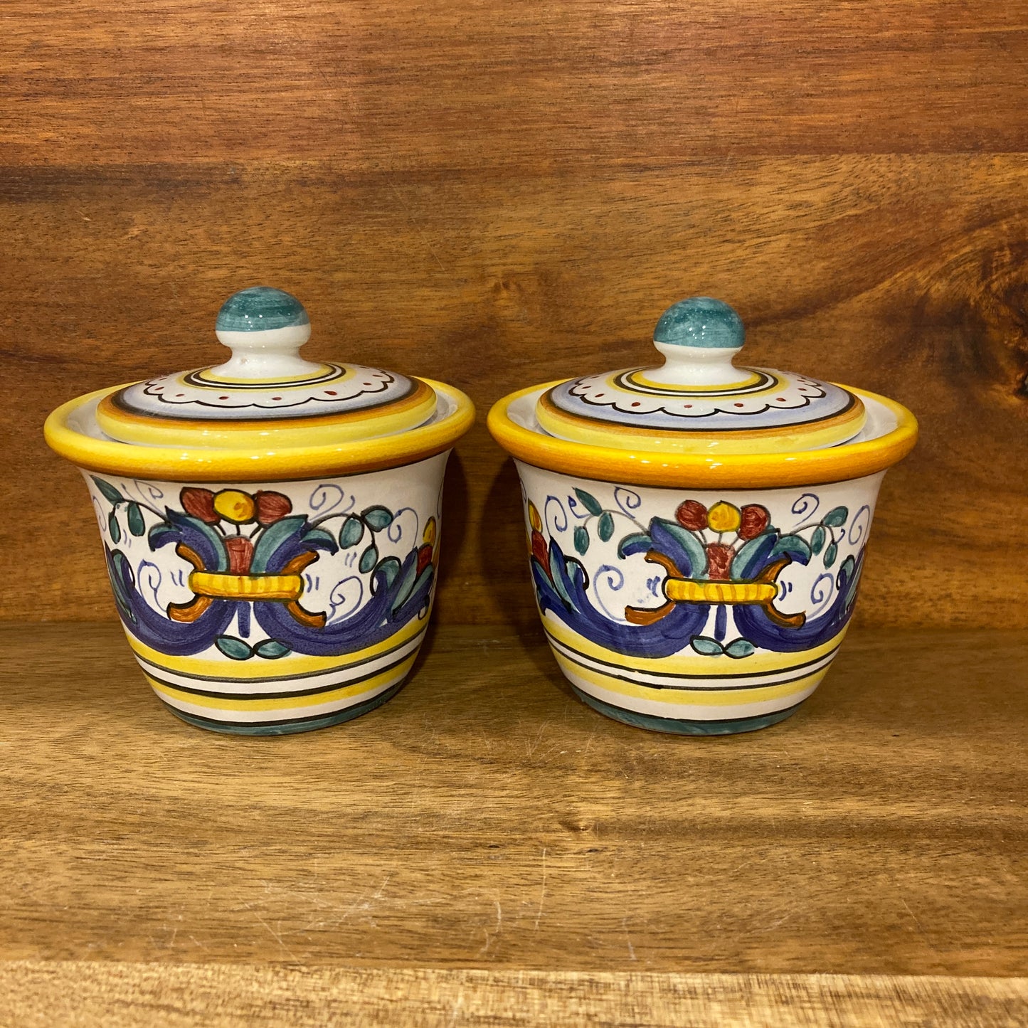 Ricco Deruta Majolica Italian Ceramic Small Condiment Spice Jars Set of 2