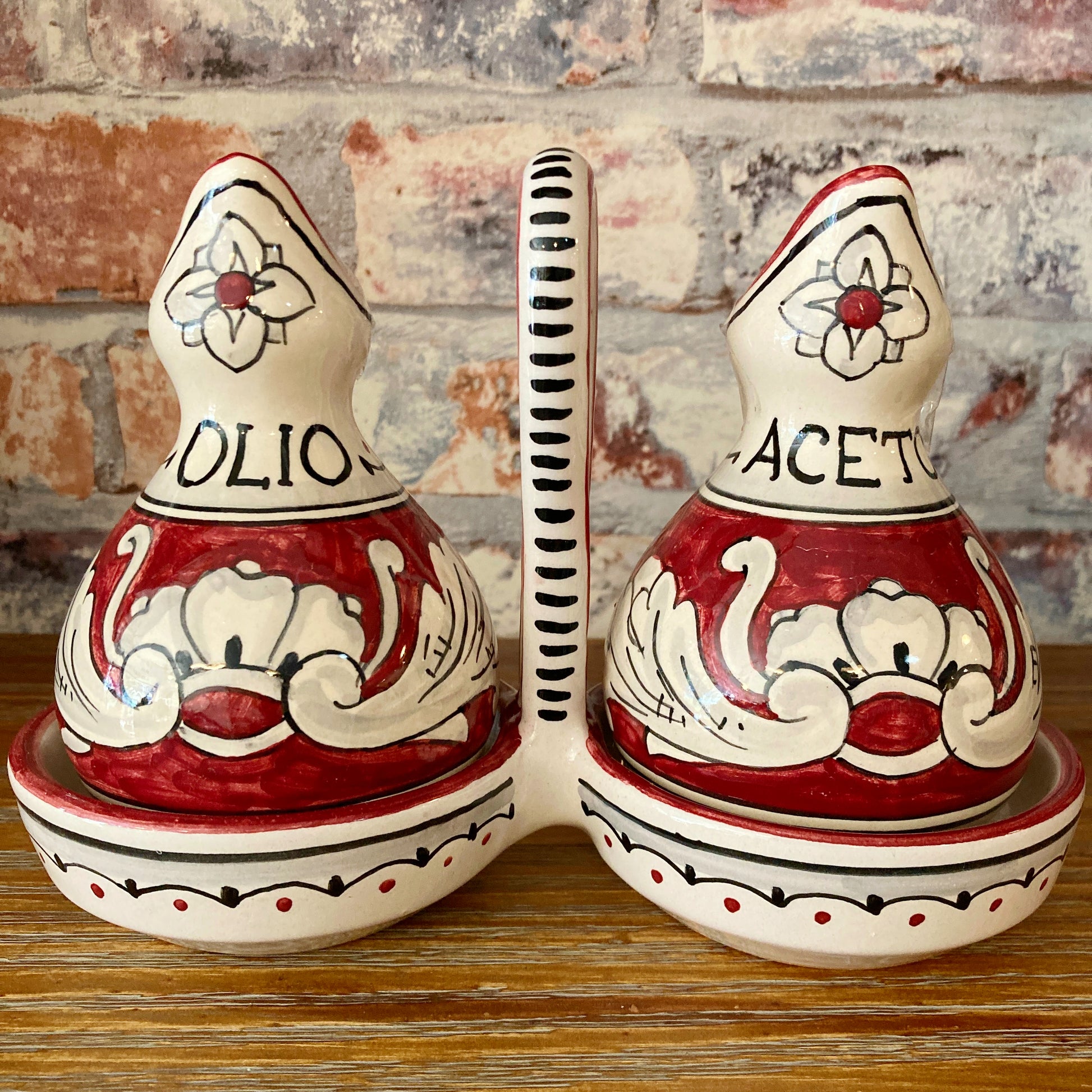 600 Red Background Majolica Piccola Italian Ceramic Oil and Vinegar Set 2