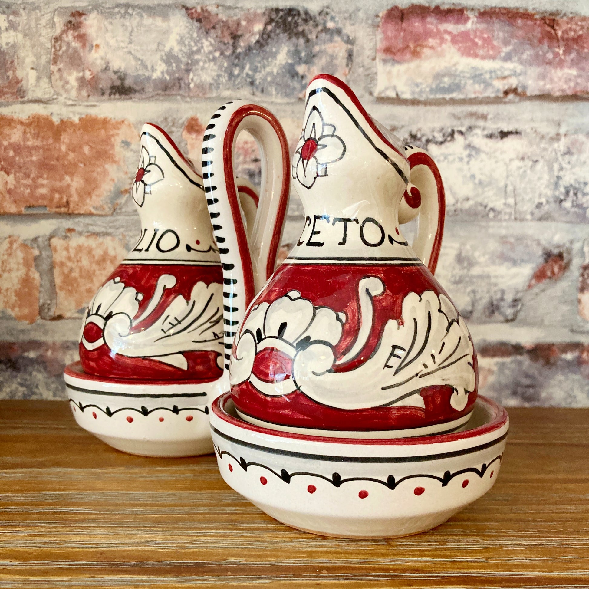 600 Red Background Majolica Piccola Italian Ceramic Oil and Vinegar Set 3