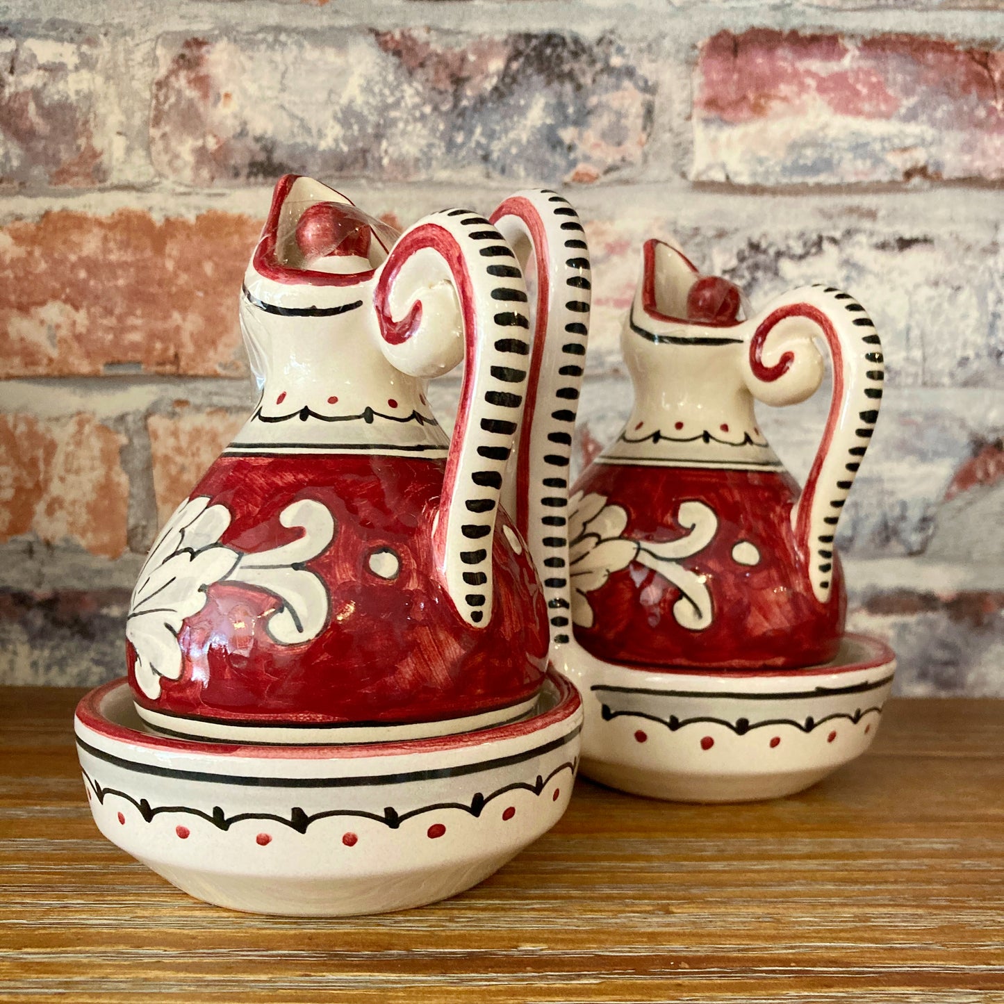 600 Red Background Majolica Piccola Italian Ceramic Oil and Vinegar Set 4