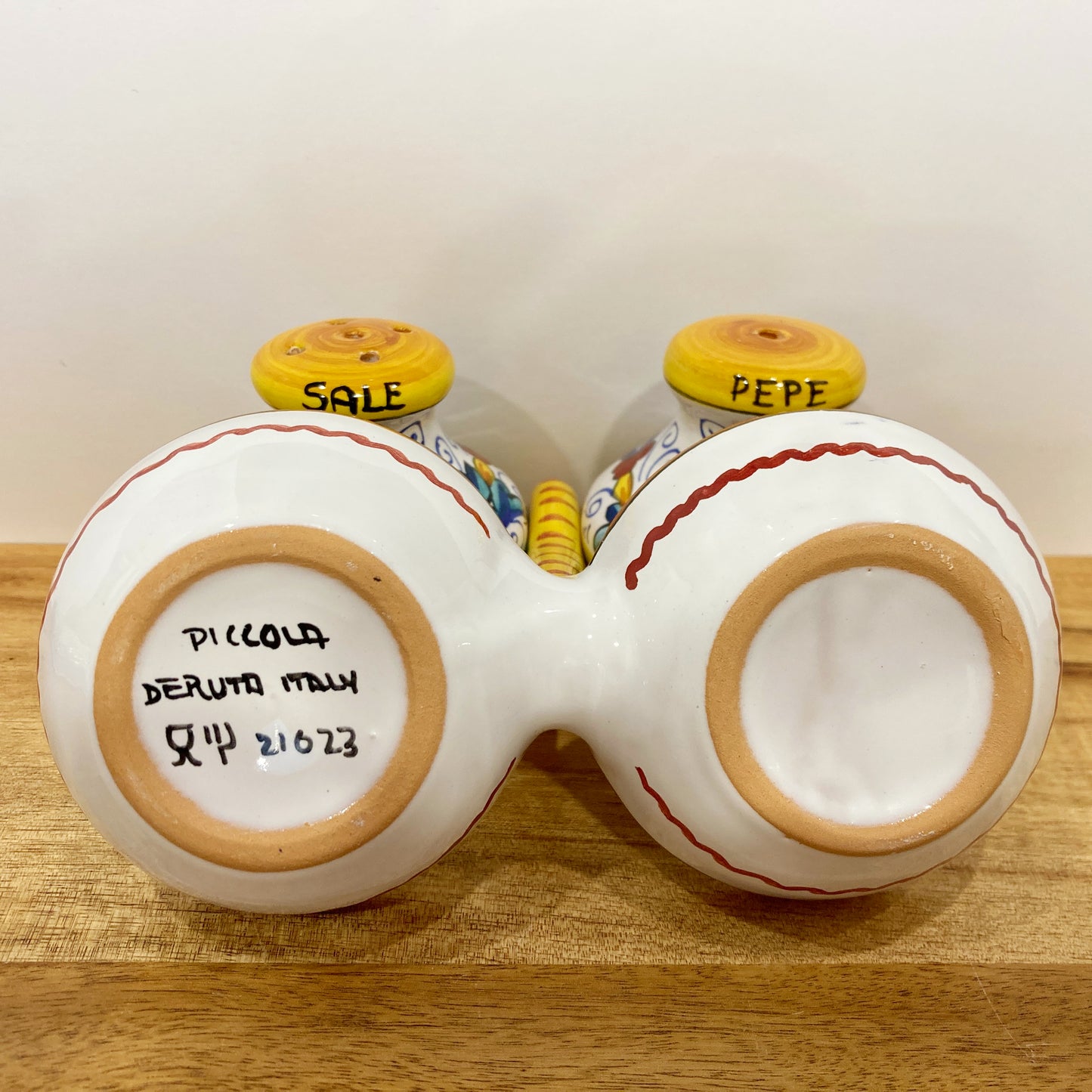 Ricco Deruta Majolica Italian Ceramic Salt and Pepper Shaker Set at Piccola The Italian Gift Co. 2