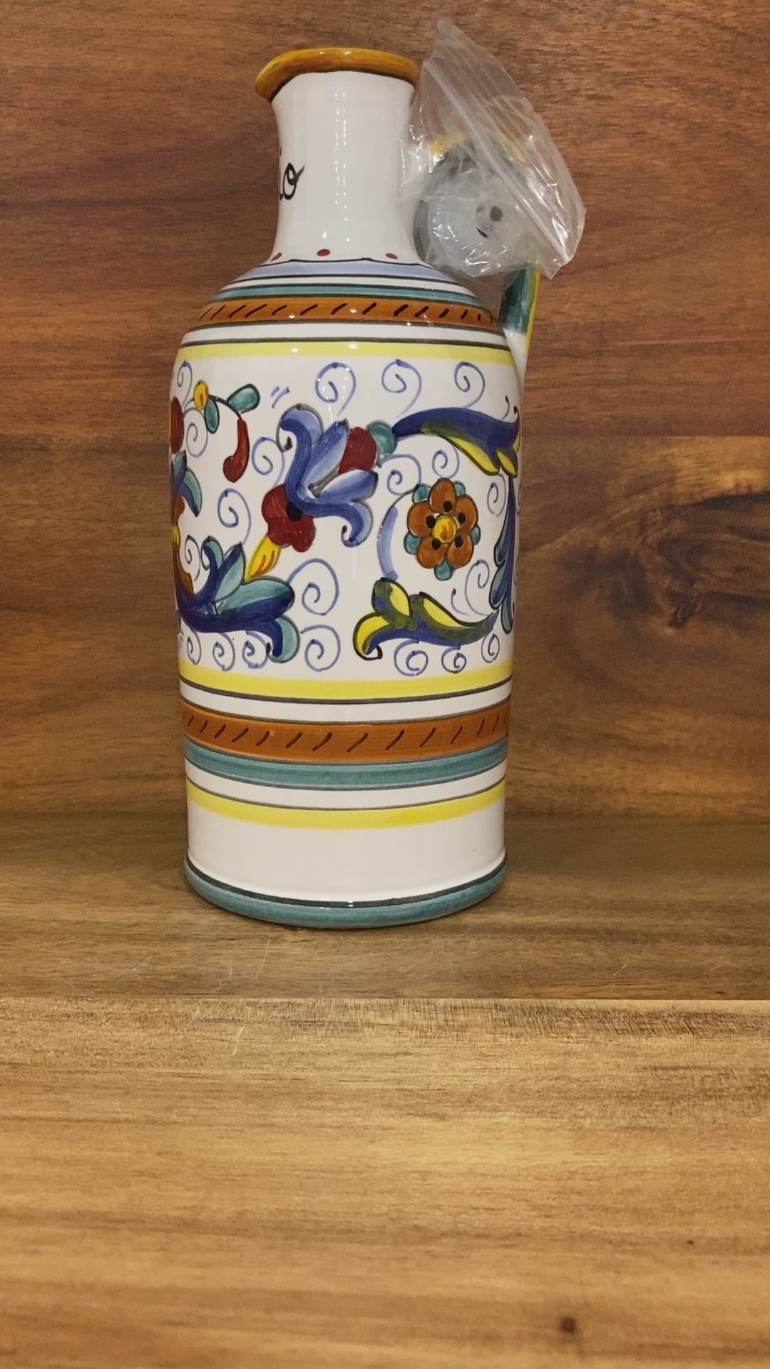 Ricco Deruta Italian Ceramic Oil Bottle – Handcrafted 20cm Cruet